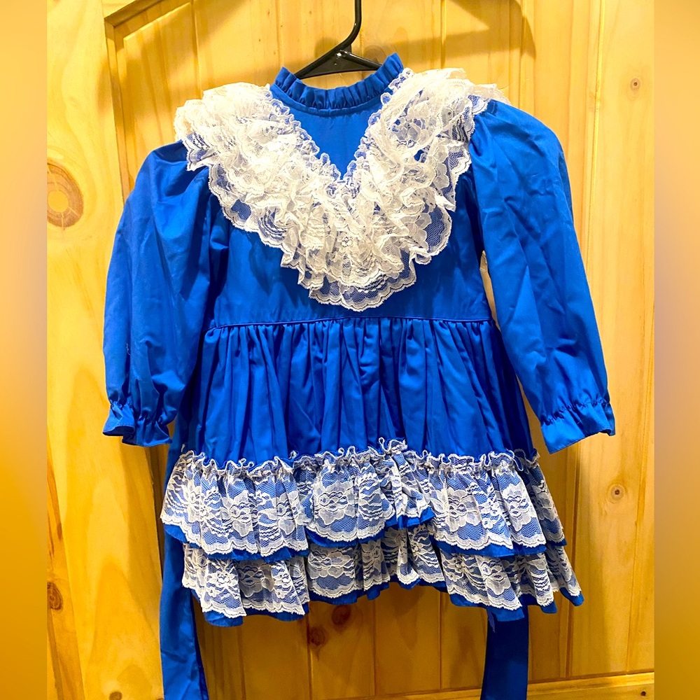 Martha’s Miniatures girls size 4 blue party dress. Vintage.